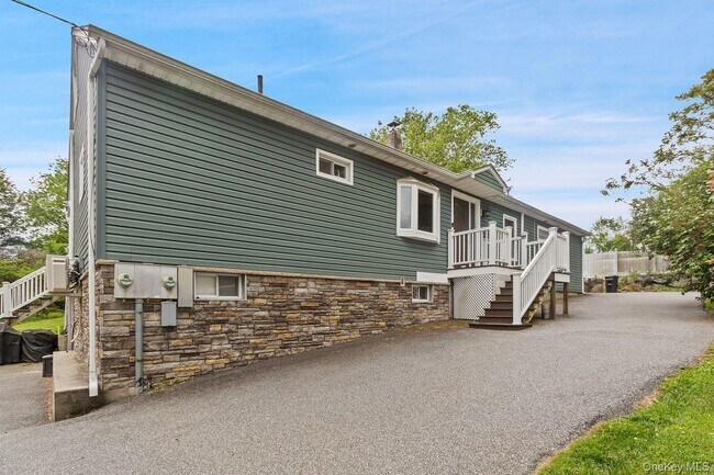 Building Photo - 5 Adair Rd