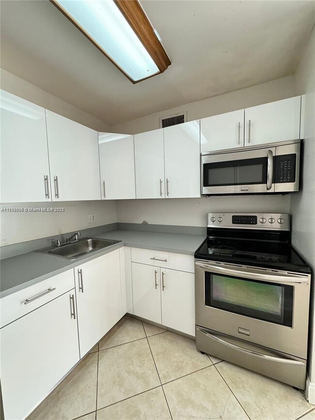 Photo - 9370 SW 87th Ave Condo Unit S18