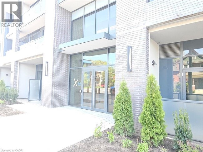 Photo - 415 Main St W Unit 701