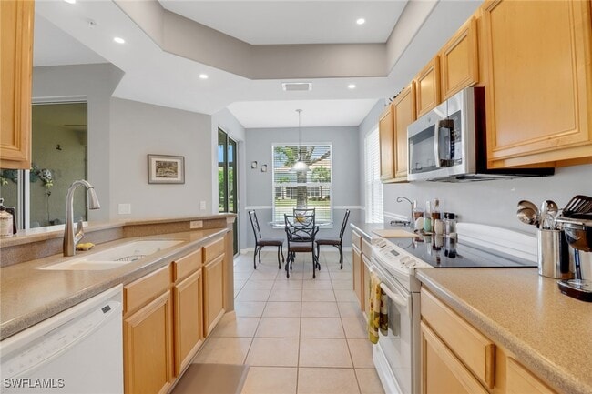 11601 Navarro Way