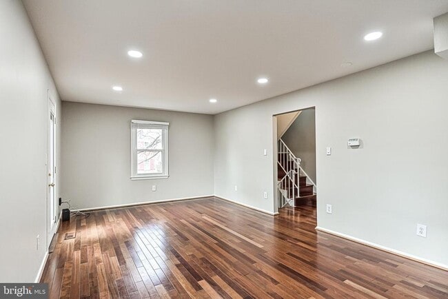 Photo - 5572 Kendrick Ln