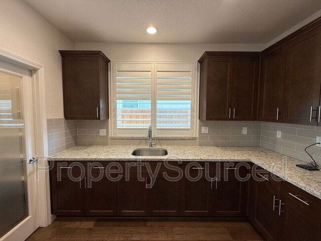 Photo - 17894 Amador Dr