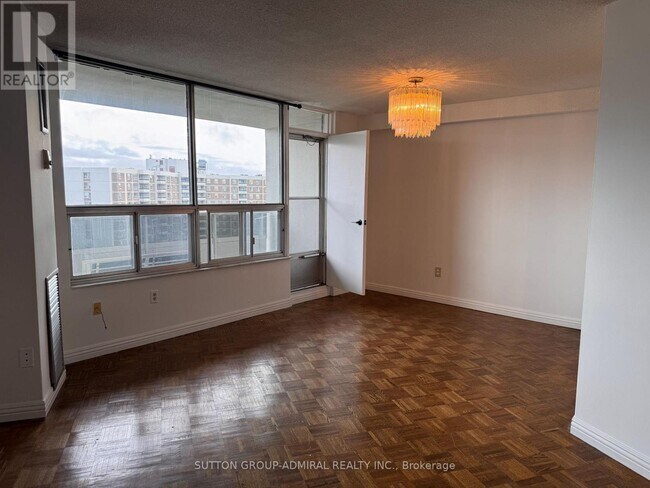 Photo - 5 Shady Golfway Unité 1201