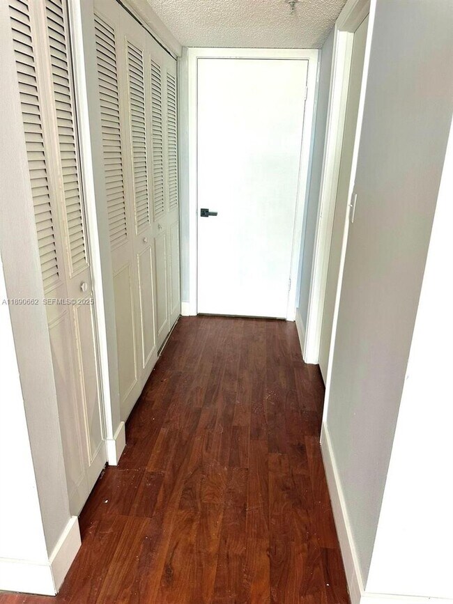 Photo - 20840 San Simeon Way Unit 305
