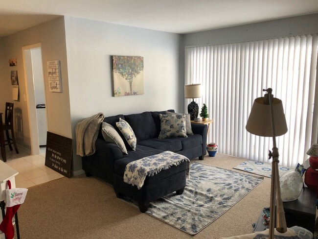 Photo - 304 N Carter St Unit 104