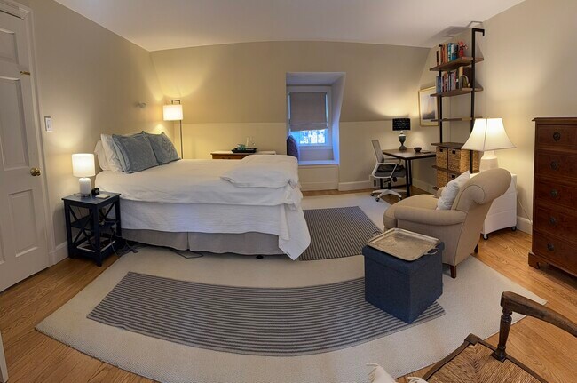 Photo - 6 Bradford Rd Unit 6 Bradford