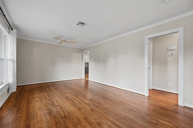 Photo - 2210 Nina Lee Ln