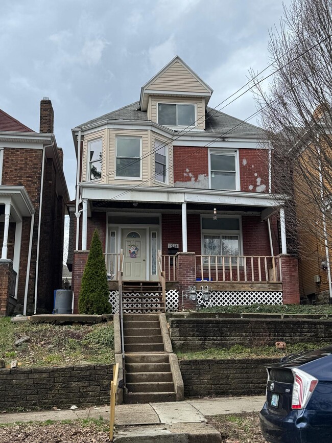 Photo - 1514 Fallowfield Ave Unit Fallowfield