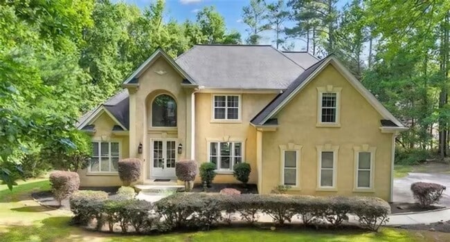 Building Photo - 551 Lees Mill Rd