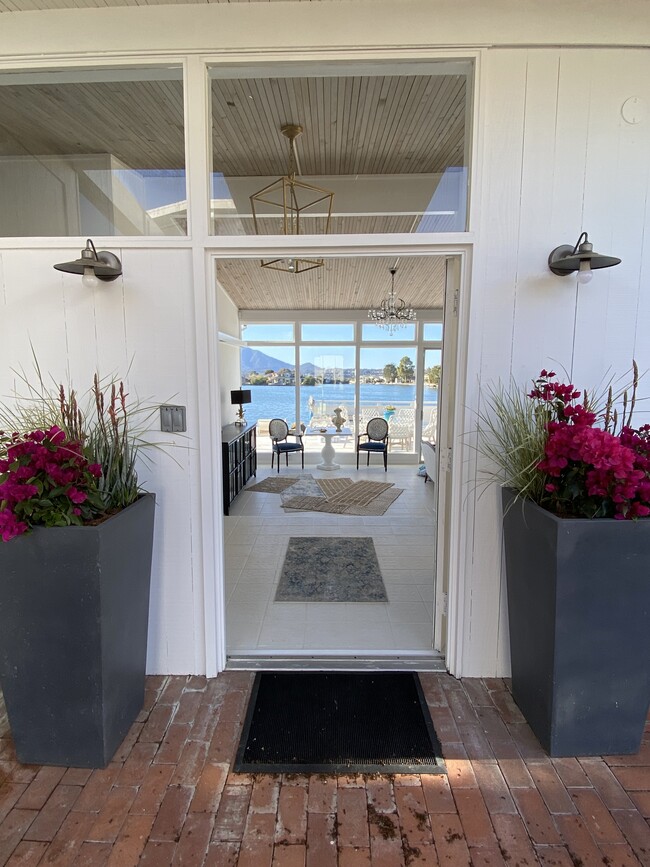 Photo - 61 Peninsula Rd