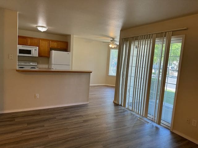 Building Photo - 158 N Sea Fury Ln Unit 101