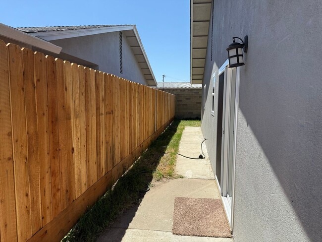 Photo - Randazzo Duplex Unit 1713