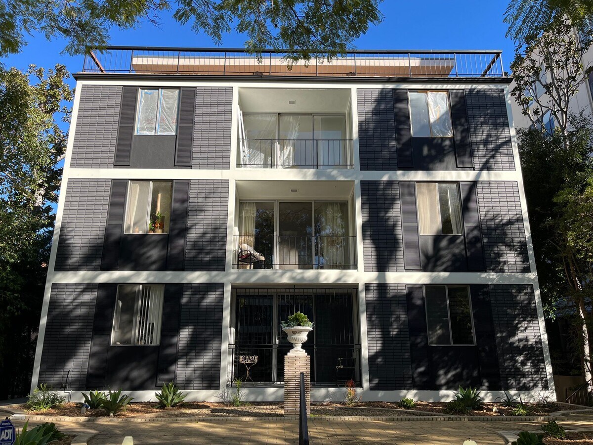 Photo - 414 N. Palm Drive