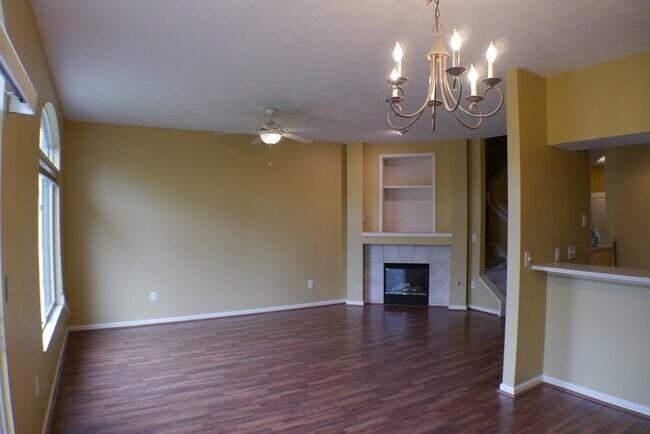 Photo - 3580 Sequoia Dr