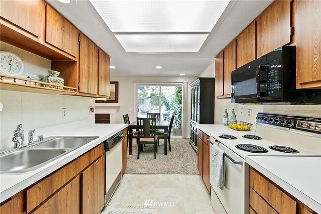 Photo - 13418 NE 136th Pl