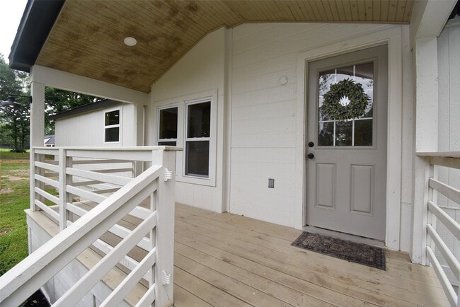 Photo - 26257 Red Oak Ln