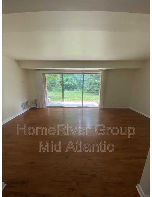 Photo - 11611 Vantage Hill Rd