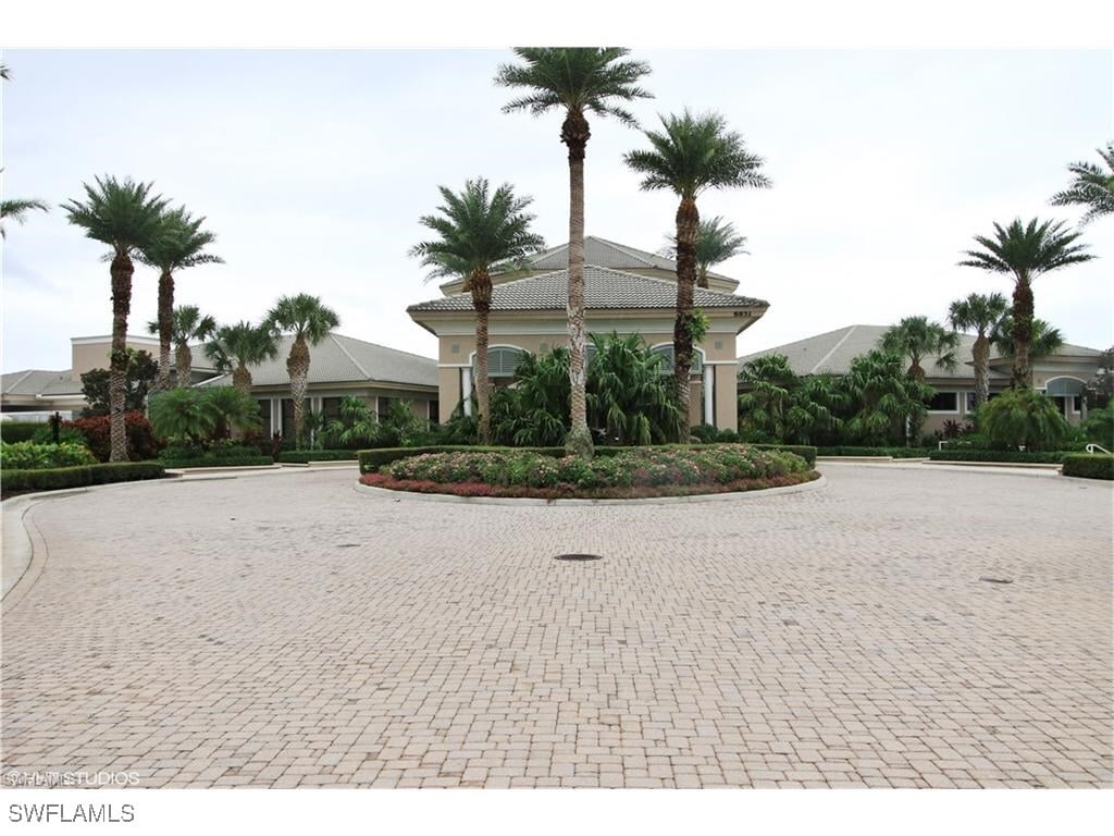 Photo - 8986 Greenwich Hills Way Unidad 201 Rental