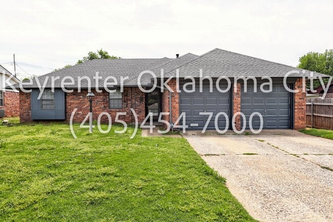 Photo - Massive 3BD/2BTH Home Minutes from the Highway.