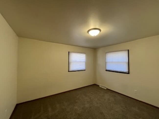 Photo - 242 Unidad 1314