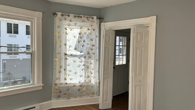 Photo - 20 Myrtle Ave