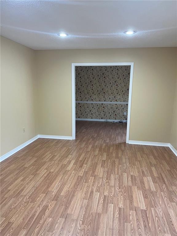 Photo - 4861 Woodcliff Dr N