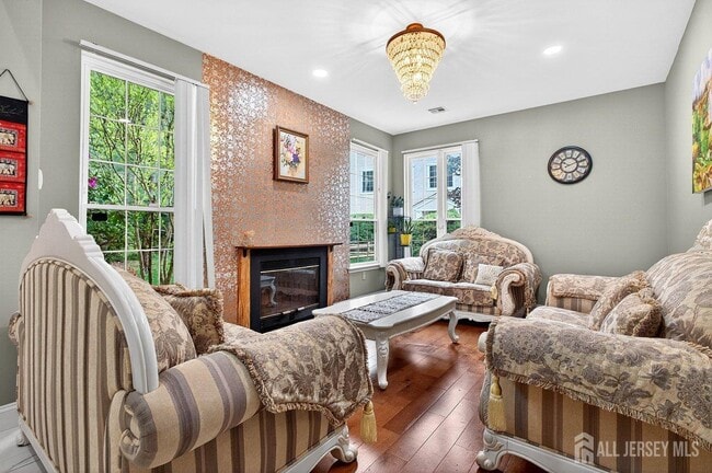 Photo - 64 Ashford Dr