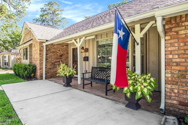Photo - 1743 Nocturne Ln