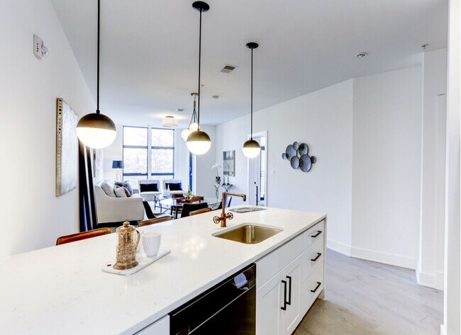 Photo - Constellation on H