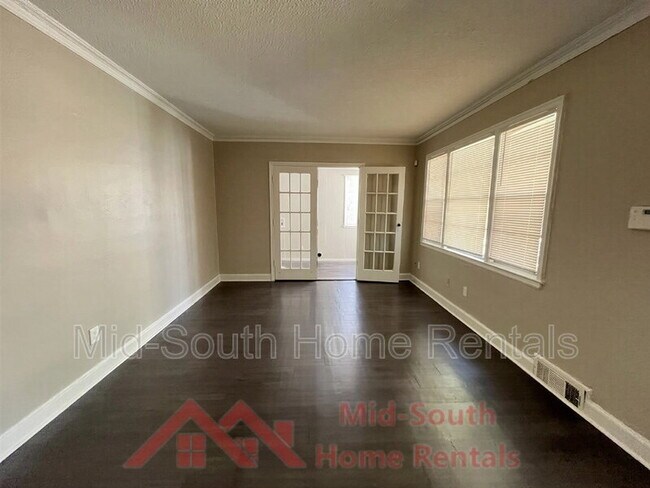 2151 Berkeley Ave