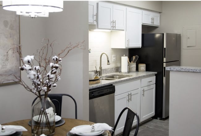 Dining Room/Kitchen