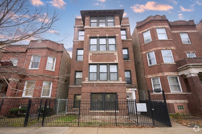 Building Photo - 6142 S Rhodes Ave Unit Garden Rental