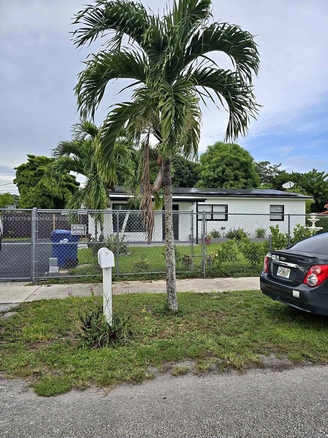 Building Photo - 1271 NE 211th Terrace Rental