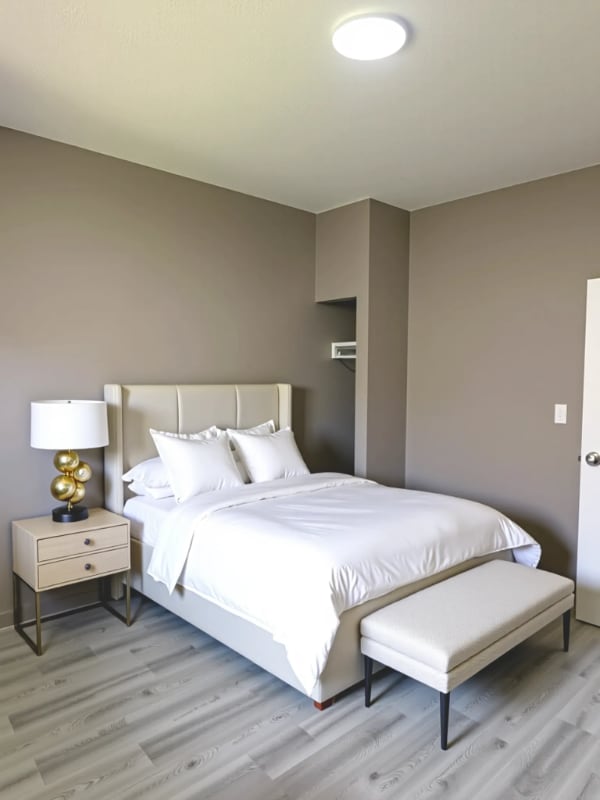 Photo - 1352 Giddings Rd