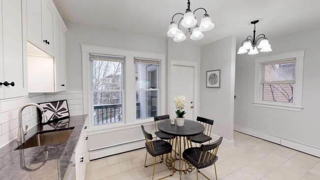 Photo - 110 Greenbrier St