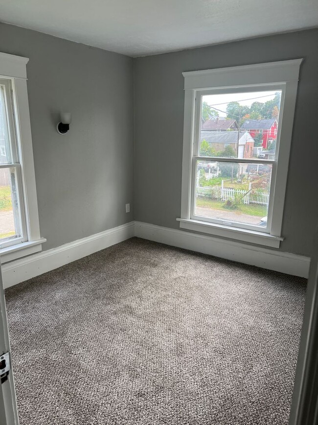 3 Bedroom NW Canton House for Rent House Rental in Canton, OH