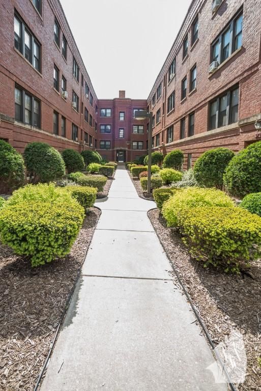 Photo - 5736 N Winthrop Ave