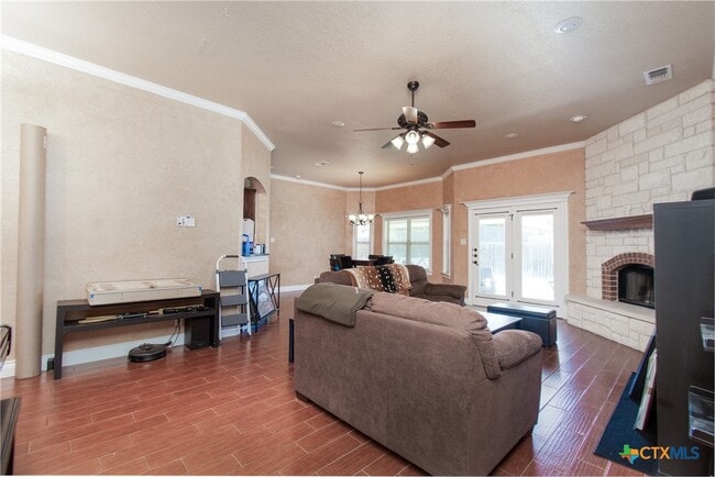 Photo - 2513 Jackson Dr