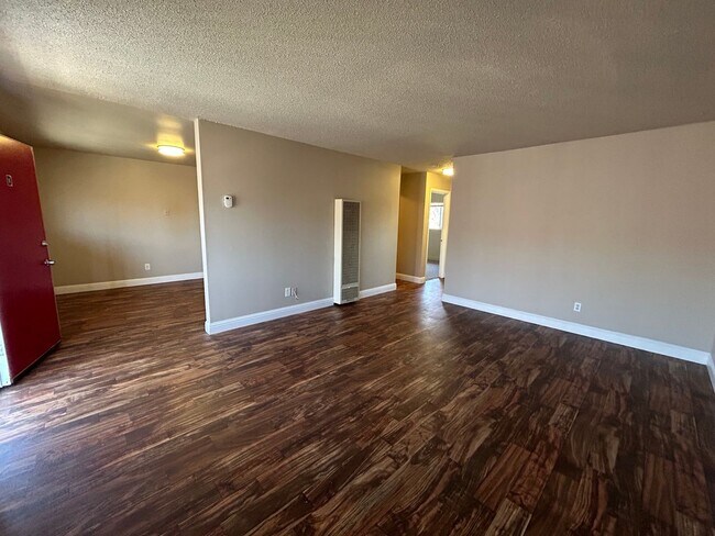 Photo - 1932 Darrah St Unidad 1932 Darrah Street #D