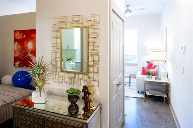 Photo - 6000 Gaston Ave Unit 107