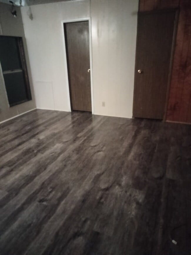 Photo - 443 Daybreak St