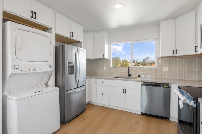 Photo - 3728 Acacia St Unit Building B A