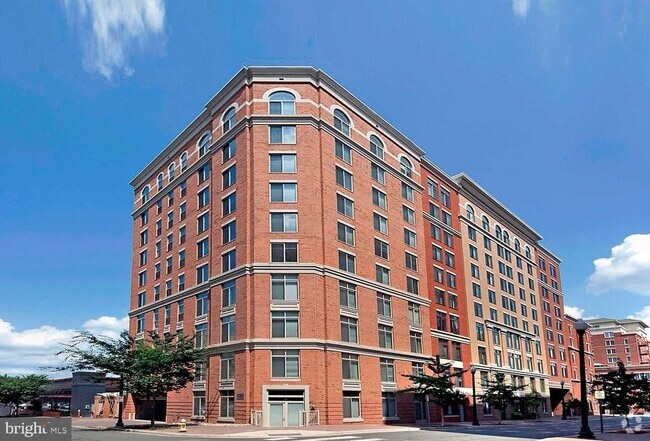Building Photo - 1205 N Garfield St Unit 806 Rental