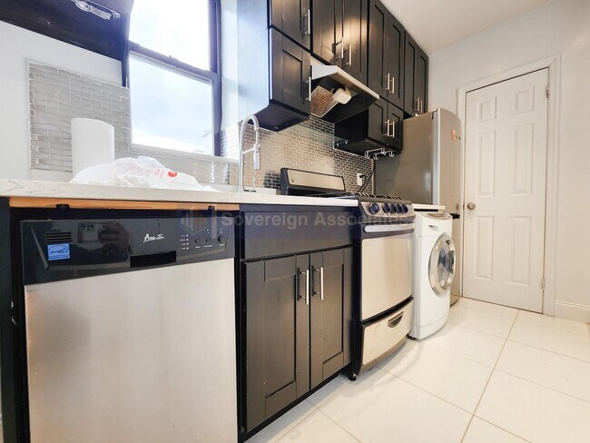 Photo - 109 W 105th St Unit 4B
