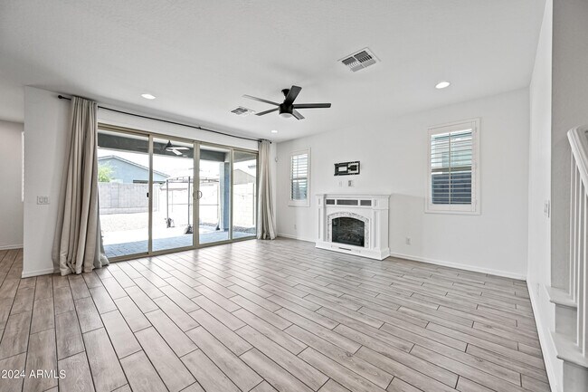 Photo - 13360 W Briles Rd