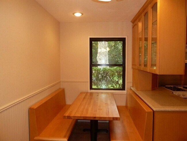 Photo - 9122 Western Dr