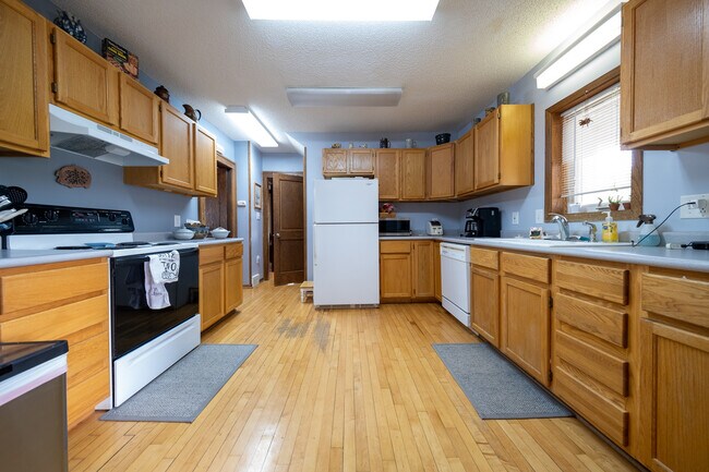 Photo - 10616 175th Ave NW