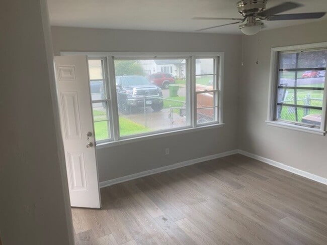 Photo - 218 Glendale Ave Unidad A