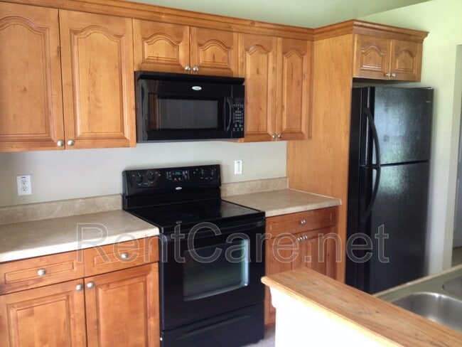 Photo - 2370 Pine St