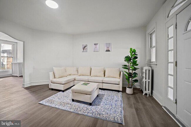 Photo - 312 E Eleanor St